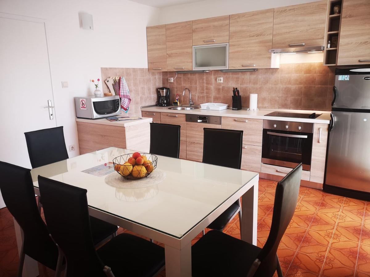 Apartment Andrea Супетар Экстерьер фото